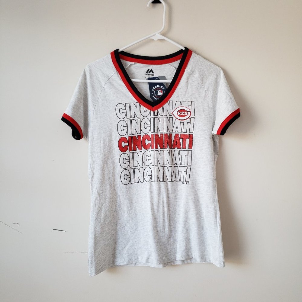 Cincinnati Reds V-Neck T-Shirt Tee Womens Small White Gray MLB Majestic NWT
